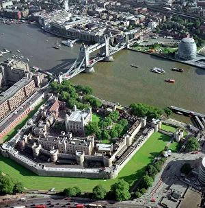 Tower of London & Tower Bridge 21766_20 Tower of London & Tower Bridge 21766_20