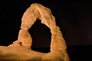 Delicate Arch - probably the best-known natural arch in the USA Delicate Arch - probably the best-known natural arch in the USA