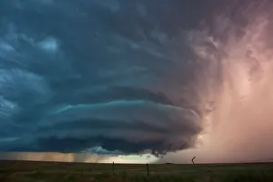 Tornadic supercell thunderstorm, USA Tornadic supercell thunderstorm, USA