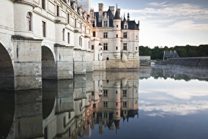 The chateau of Chenonceau reflecting in the waters of the River Cher, UNESCO World Heritage Site, Indre-et-Loire, Loire Valley, Centre, France, Europe The chateau of Chenonceau reflecting in the waters of the River Cher, UNESCO World Heritage Site, Indre-et-Loire, Loire Valley, Centre, France, Europe