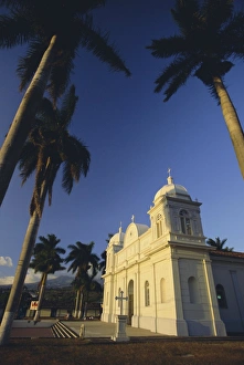Church in the town of Barva on the slopes of Volcan Barva, north of Heredia Church in the town of Barva on the slopes of Volcan Barva, north of Heredia