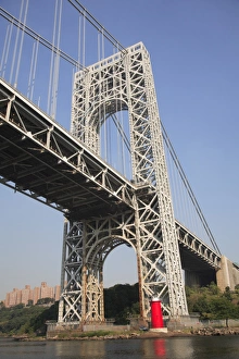 Little Red Lighthouse, George Washington Bridge, New York City, United States of America Little Red Lighthouse, George Washington Bridge, New York City, United States of America