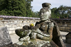 Stone tomb of Anting Malela Boru Sinaga, bowl on her head as a sign of her betrothal to the King, Tomuk, Samosir Island, Sumatra, Indonesia, Southeast Asia, Asia Stone tomb of Anting Malela Boru Sinaga, bowl on her head as a sign of her betrothal to the King, Tomuk, Samosir Island, Sumatra, Indonesia, Southeast Asia, Asia