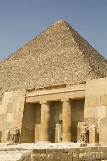 Tomb (Mastaba) of Seshem Nefer Theti, Great Pyramids of Giza, UNESCO World Heritage Site Tomb (Mastaba) of Seshem Nefer Theti, Great Pyramids of Giza, UNESCO World Heritage Site