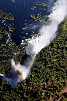 Victoria Falls, on the border of Zambia and Zimbabwe, UNESCO World Heritage Site, Africa Victoria Falls, on the border of Zambia and Zimbabwe, UNESCO World Heritage Site, Africa