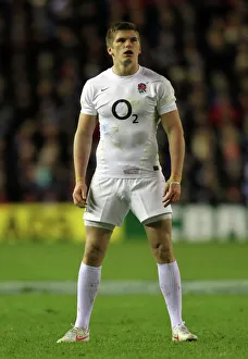 <b class=qtipBold><figcaption>6N Scotland 6 England 13</figcaption></b><br>Rugby Union - Six Nations Championships - Scotland vs. England EDINBURGH, SCOTLAND - FEB 04: Owen Farrell of England prepares to take a kick during the Scotland vs England RBS Six Nations Championship at Murrayfield Stadium on Feb 4th, 2012 in Edinburgh, Scotland. (Photo by Ian MacNicol/Colorsport)<br><em>© Ian MacNicol</em> 6N Scotland 6 England 13