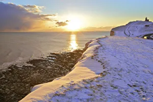 Belle Tout Lighthouse At A Snow Covered Beachy Head, Eastbourne Downland Estate Belle Tout Lighthouse At A Snow Covered Beachy Head, Eastbourne Downland Estate