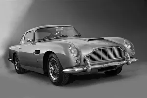 <b class=qtipBold><figcaption>Aston Martin DB5 1964</figcaption></b><br><em>© National Motor Museum</em> Aston Martin DB5 1964
