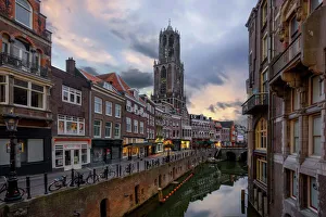 Sunrise View of the Dom Tower and the Vismarkt-Choorstraat Along Oudegracht, Utrecht Sunrise View of the Dom Tower and the Vismarkt-Choorstraat Along Oudegracht, Utrecht