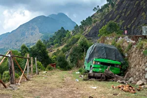 <b class=qtipBold><figcaption>Abandoned vehicle at countryside</figcaption></b><br>Abandoned vehicle at countryside, photo taken from Munnar, South India.<br><em>© Copyright: vinod kumar m photography</em> Abandoned vehicle at countryside