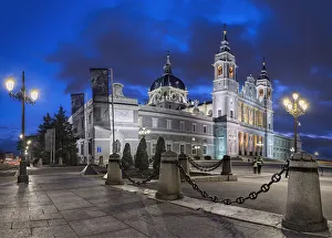 Almudena Cathedral, Madrid, Spain Almudena Cathedral, Madrid, Spain