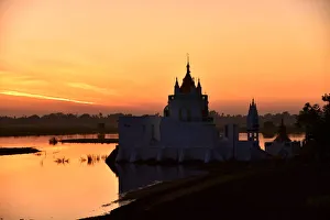 buddhist temple sunset Myanmar buddhist temple sunset Myanmar