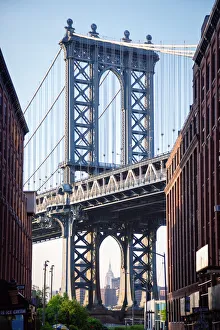 Iconic Manhattan Bridge View Iconic Manhattan Bridge View