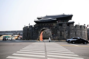The Jangan-moon (Gate), Hwasung Fortress The Jangan-moon (Gate), Hwasung Fortress