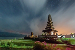 Pura Ulun Danu Bratan temple, Bali , Indonesia Pura Ulun Danu Bratan temple, Bali , Indonesia