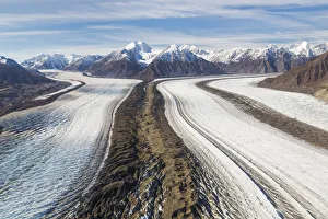 St. Elias Mountains and Kaskawulsh Glacierin Kluane National Park, Yukon Territory, Canada St. Elias Mountains and Kaskawulsh Glacierin Kluane National Park, Yukon Territory, Canada
