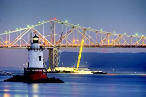 Tarrytown Light and Tappan Zee Bridge Tarrytown Light and Tappan Zee Bridge