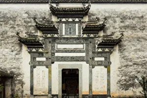 Traditional chinese residential architecture in Hongcun Ancient Village, Huangshan, Anhui Traditional chinese residential architecture in Hongcun Ancient Village, Huangshan, Anhui