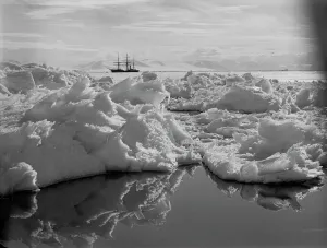 <b class=qtipBold><figcaption>Scott Polar Research Institute</figcaption></b><br><br><em>© Scott Polar Research Institute, University of Cambridge</em> Scott Polar Research Institute