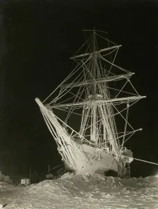 <b class=qtipBold><figcaption>Endurance at midwinter, 1915</figcaption></b><br>Photographer:Hurley, Frank (1885-1962) Location:Scott Polar Research Institute, University of Cambridge Expedition:Imperial Trans-Antarctic Expedition, 1914-17. Leader: Ernest Shackleton Date:1915 Endurance at midwinter, 1915<br><em>© Scott Polar Research Institute, University of Cambridge</em> Endurance at midwinter, 1915
