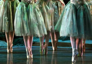 Us-Dance-Royal Ballet Us-Dance-Royal Ballet