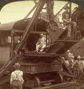 President Roosevelt running an American steam-shovel at Culebra Cut, Panama Canal President Roosevelt running an American steam-shovel at Culebra Cut, Panama Canal