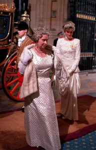 THE QUEEN AND DIANA, THE PRINCESS OF WALES ARRIVING AT THE STATE OPENING OF PARLIAMENT THE QUEEN AND DIANA, THE PRINCESS OF WALES ARRIVING AT THE STATE OPENING OF PARLIAMENT